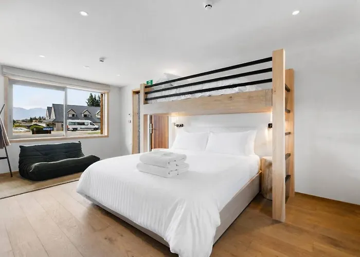 Alp 4 Kitchenette Apartment Wanaka